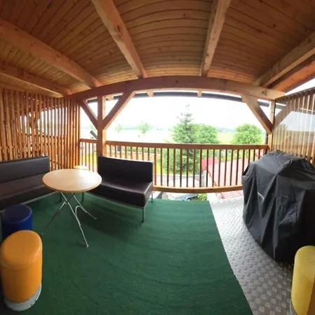 Damireto 公寓 Bešeňová